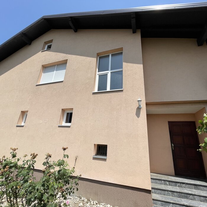 Kuća danju